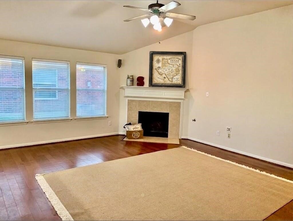 2103 Ripple Bend Lane Pearland, TX 77581 - Photo 13 of 18 Gallery Image 13