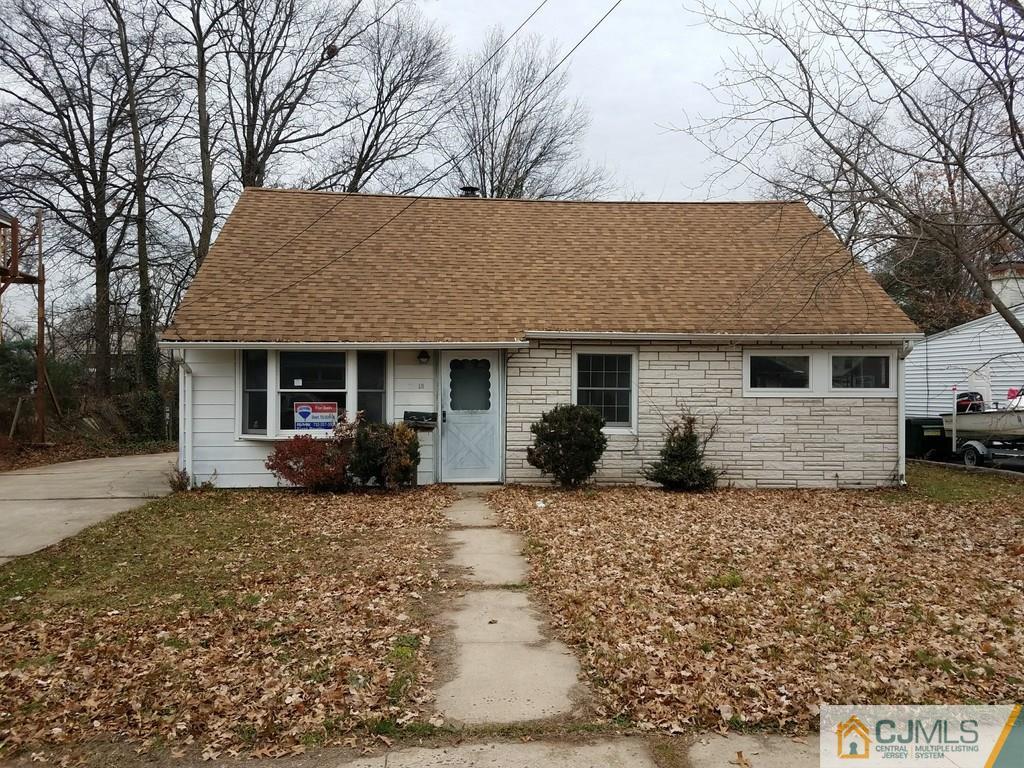 13 Sturgis Road Edison, NJ 08817 - Photo 4 of 22 a view of a house with backyard