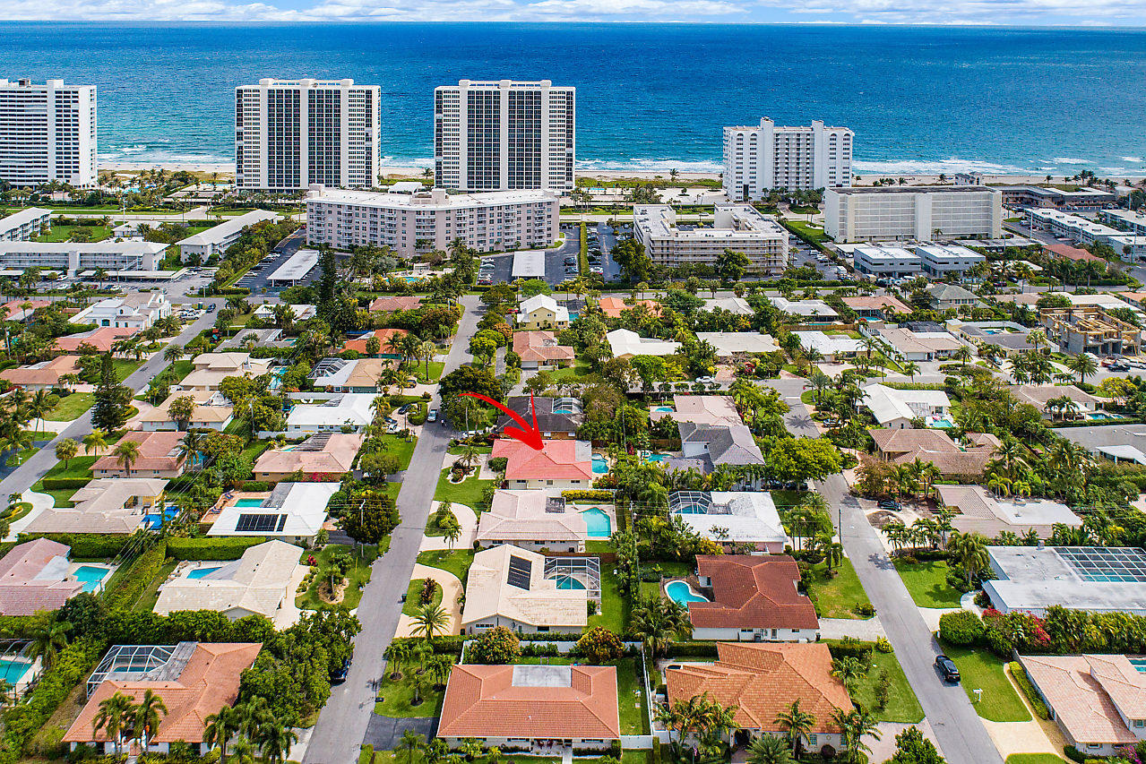 784 Sevilla Drive Boca Raton, FL 33432 - Photo 34 of 35 037-784SevillaDr-BocaRaton-FL-small