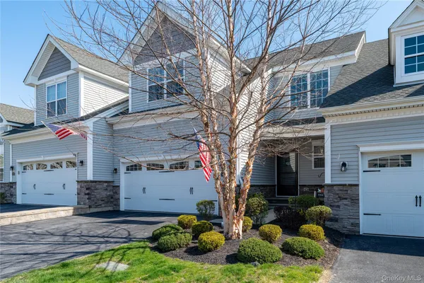 $689,000 | 50 Stratford Lane, Wappingers Falls, NY 12590