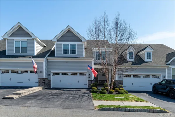 $689,000 | 50 Stratford Lane, Wappingers Falls, NY 12590