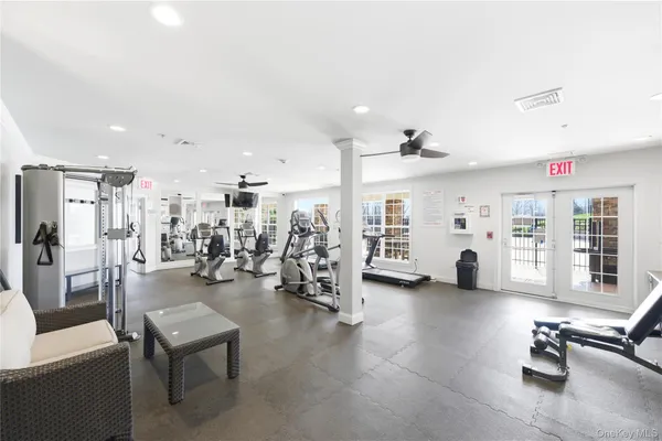 $689,000 | 50 Stratford Lane, Wappingers Falls, NY 12590
