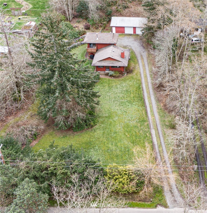 6433 Southwest Luana Beach Road Vashon, WA 98070 - Photo 15 of 37 Gallery Image 15