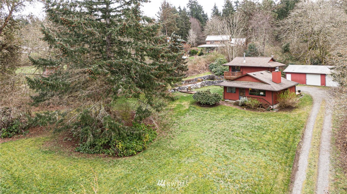 6433 Southwest Luana Beach Road Vashon, WA 98070 - Photo 5 of 37 Gallery Image 5