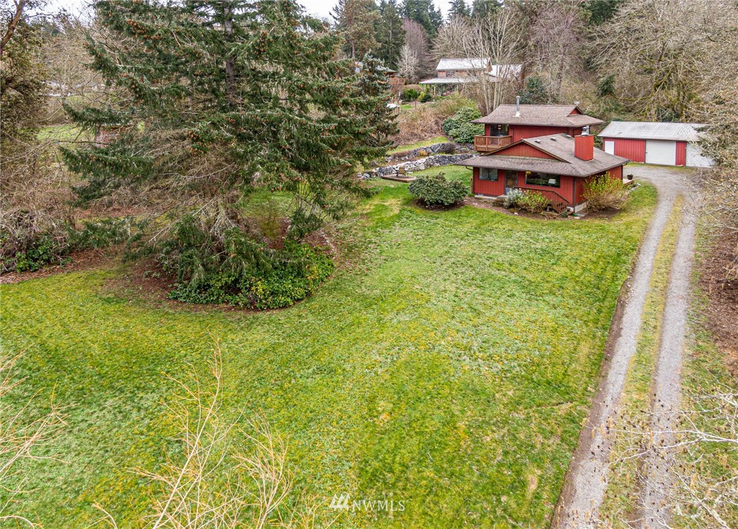 6433 Southwest Luana Beach Road Vashon, WA 98070 - Photo 6 of 37 Gallery Image 6