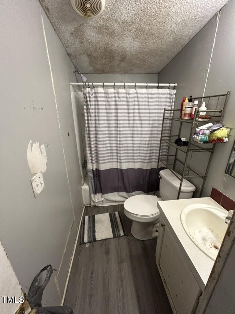 504 Lancaster Road Mebane, NC 27302 - Photo 17 of 29 2274A58F-389F-4D09-9BA6-D8FACACA660B_1_1