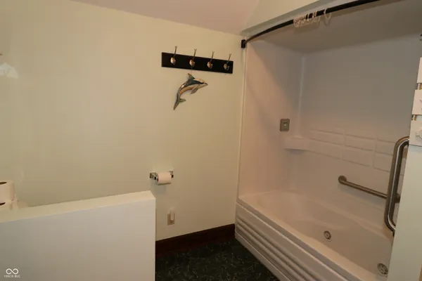 $270,000 | 22198 Main Street, Oldenburg, IN 47036