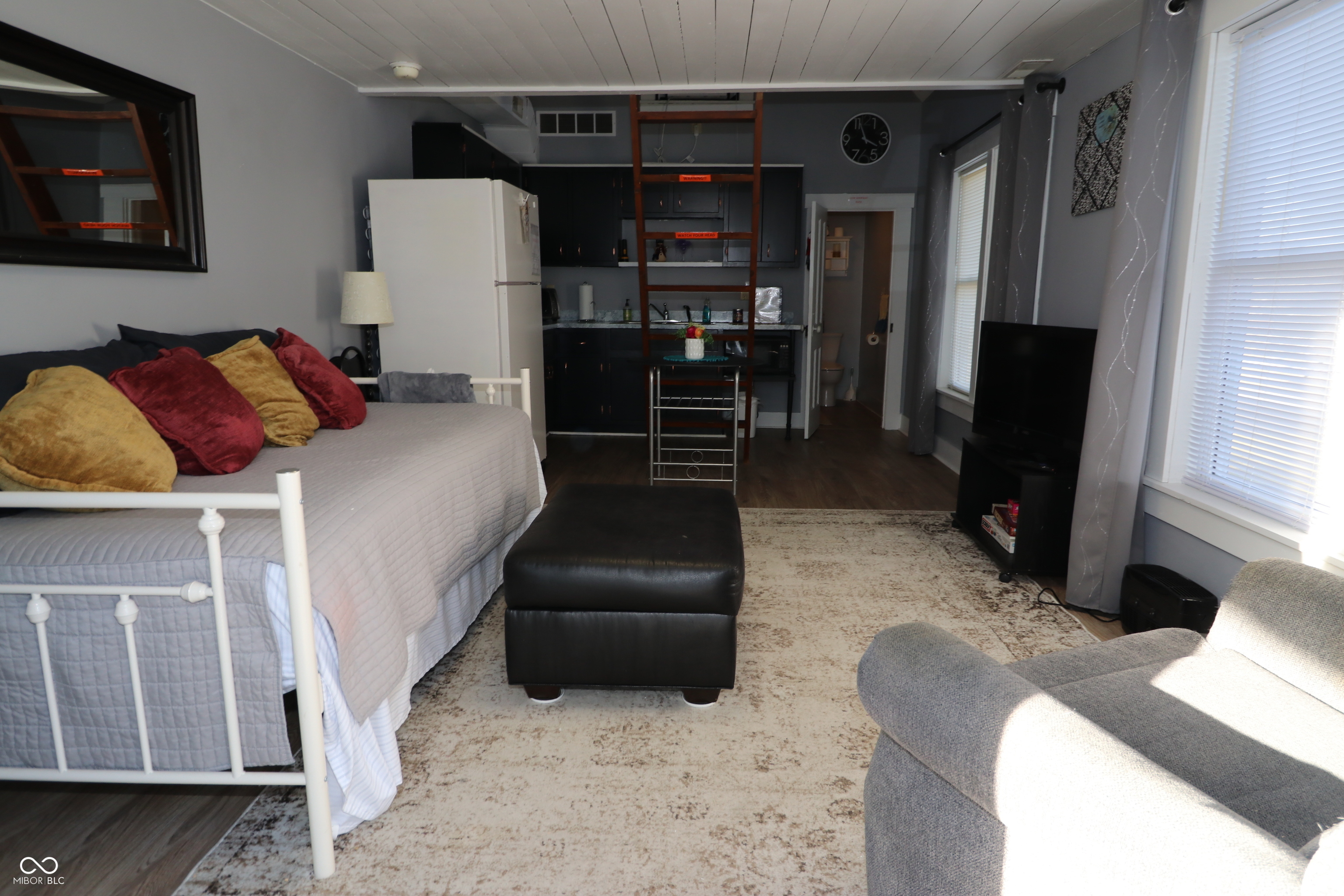 22198 Main Street Oldenburg, IN 47036 - Photo 22 of 26