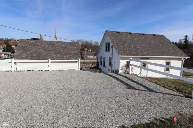 $298,500 | 22198 Main Street, Oldenburg, IN 47036