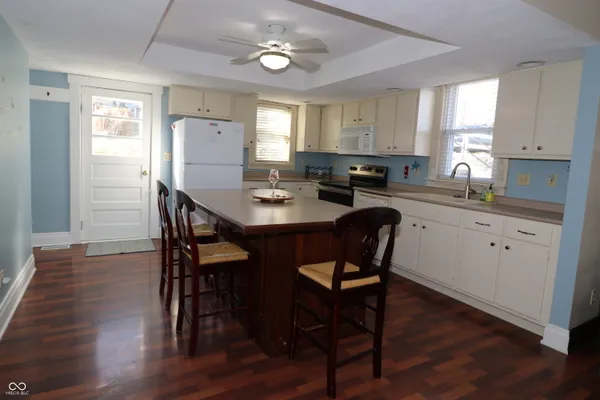 $270,000 | 22198 Main Street, Oldenburg, IN 47036