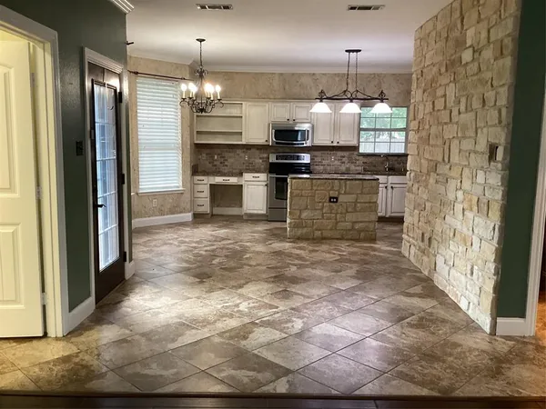 $2,895 | 7774 Park Downs Drive, Fort Worth, TX 76137