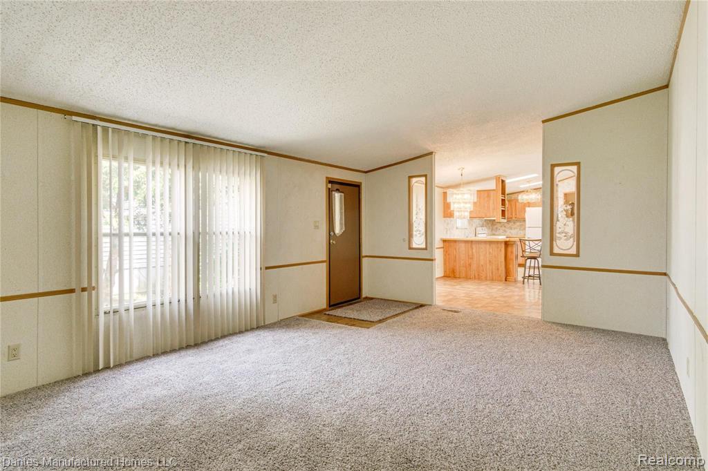 2500 Mann Road, Unit 193 Clarkston, MI 48346 - Photo 17 of 45