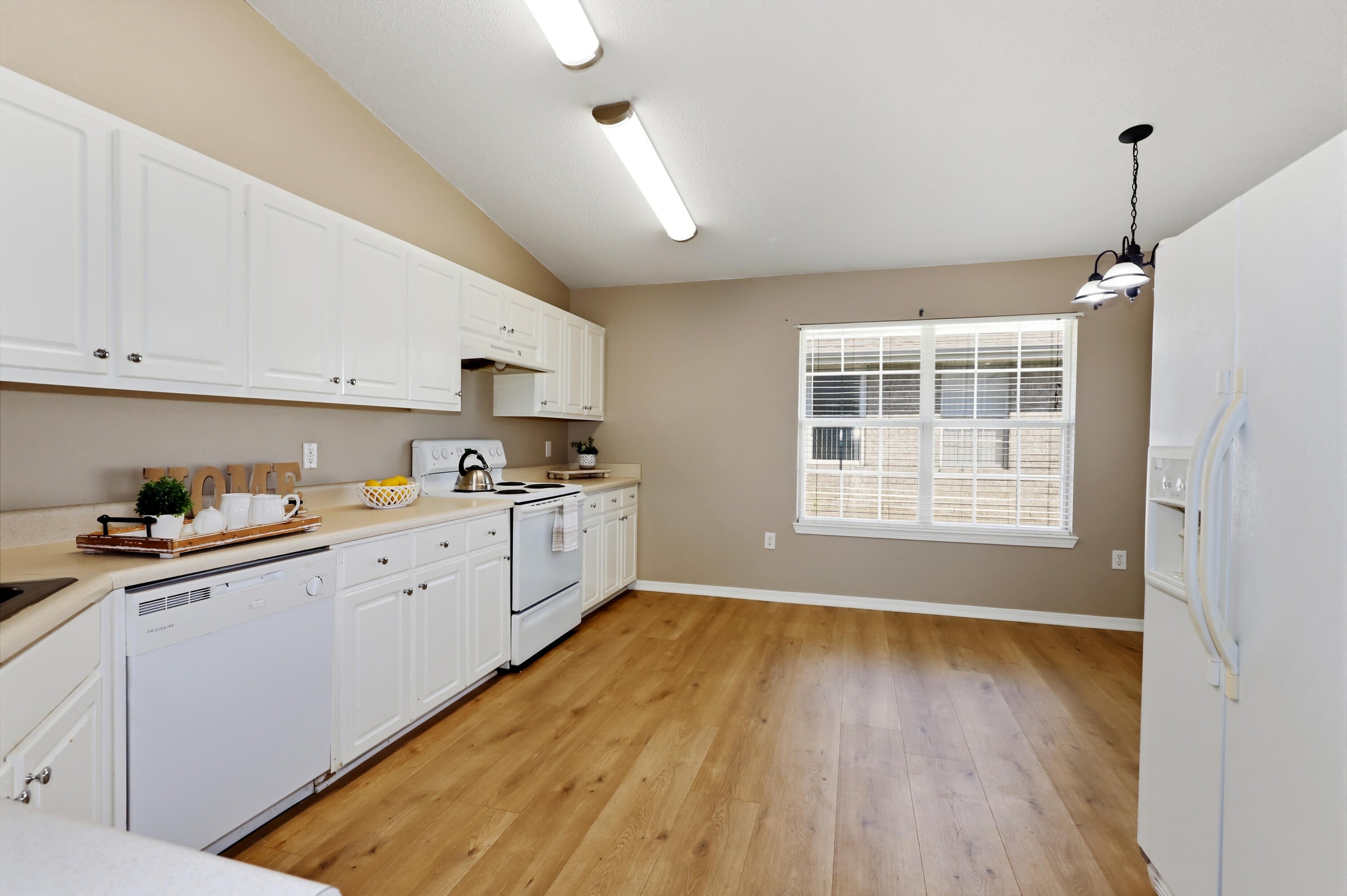 6172 Meursalt Road Milton, FL 32570 - Photo 3 of 36 Gallery Image 3