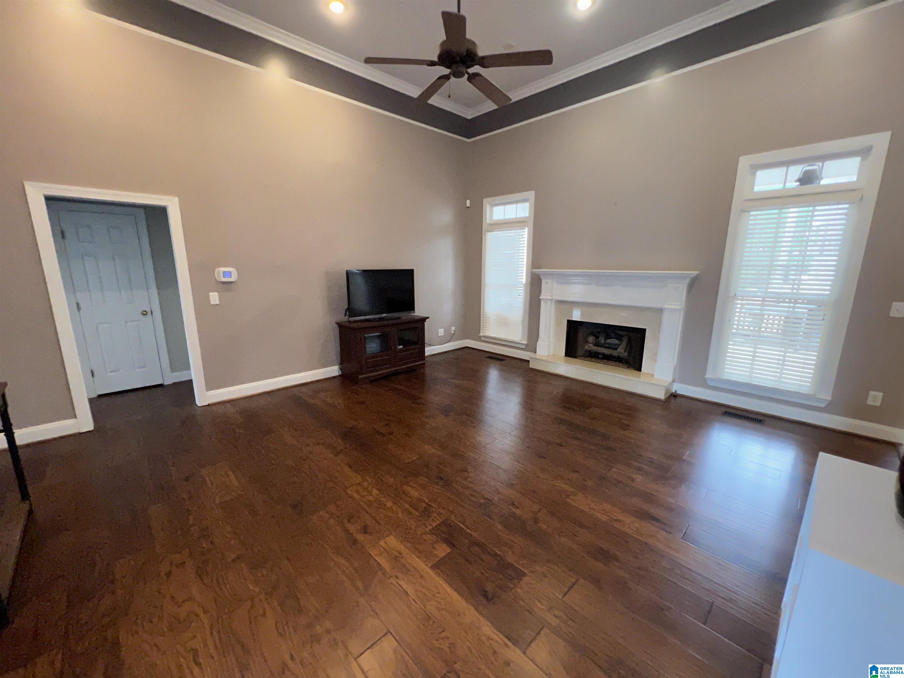705 Hampton Drive Jacksonville, AL 36265 - Photo 8 of 41