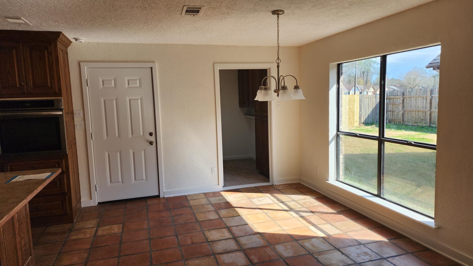 6180 Comstock Road Beaumont, TX 77708 - Photo 4 of 13