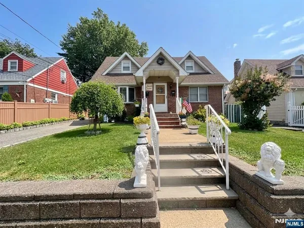 $1,500 | 134 Orchard Street, Unit 2, Garfield, NJ 07026