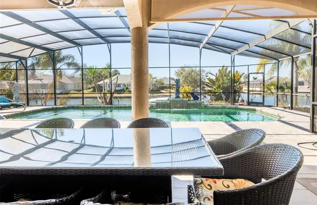 $1,450,000 | 18 Old Oak Drive North, Palm Coast, FL 32137