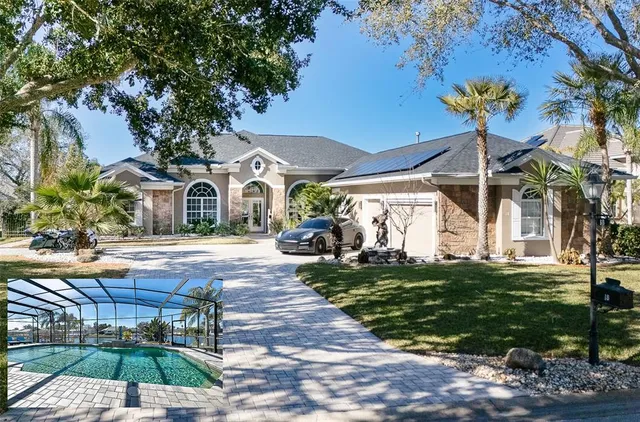 $1,450,000 | 18 Old Oak Drive North, Palm Coast, FL 32137