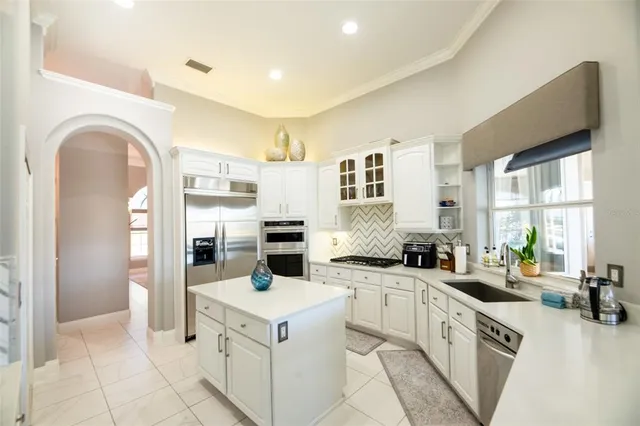 $1,450,000 | 18 Old Oak Drive North, Palm Coast, FL 32137