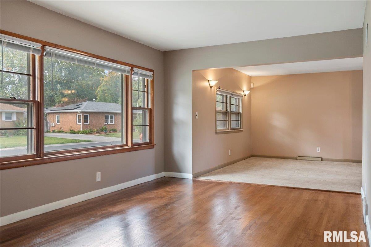 1813 East Pickett Street Springfield, IL 62703 - Photo 6 of 27