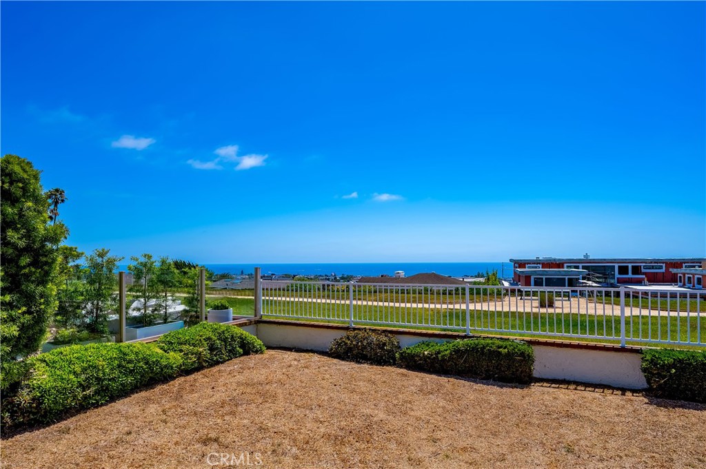 21 Beachcomber Drive Corona del Mar, CA 92625 - Photo 35 of 75 Gallery Image 35