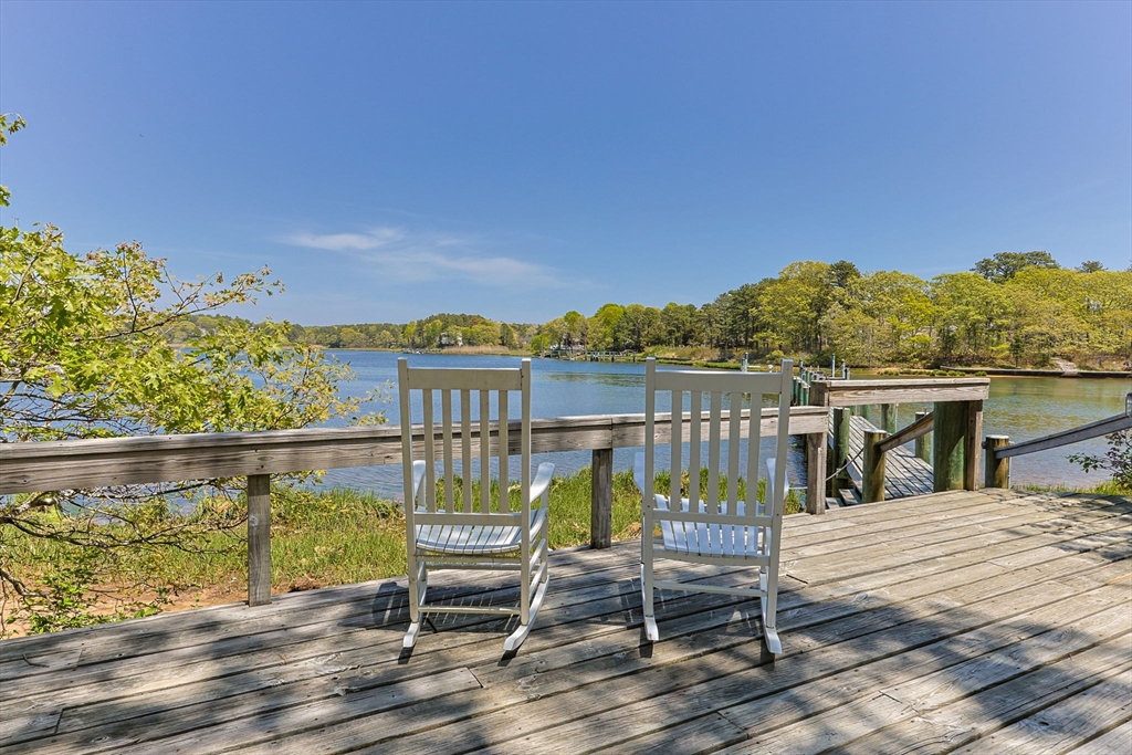 476 Baxter Neck Road Barnstable, MA 02648 - Photo 34 of 42 Gallery Image 34