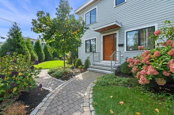 $5,500 | 99 Naugus Avenue, Marblehead, MA 01945