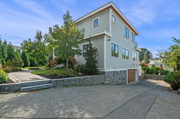 $5,500 | 99 Naugus Avenue, Marblehead, MA 01945