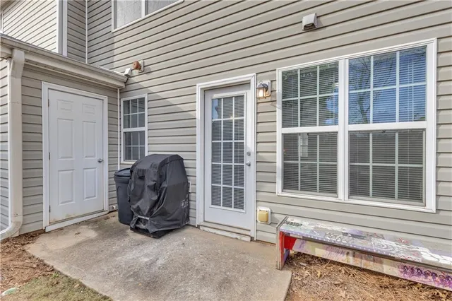 $235,000 | 127 Chastain Circle, Newnan, GA 30263