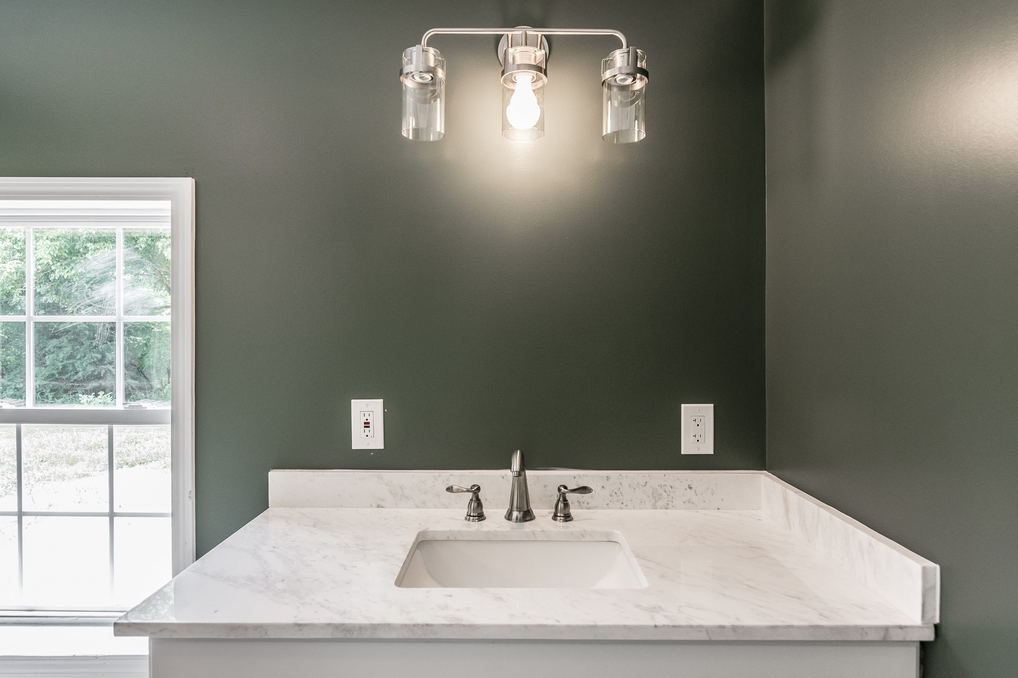 1267 Smiley Troutt Road Bethpage, TN 37022 - Photo 12 of 34 a bathroom with a sink and a mirror