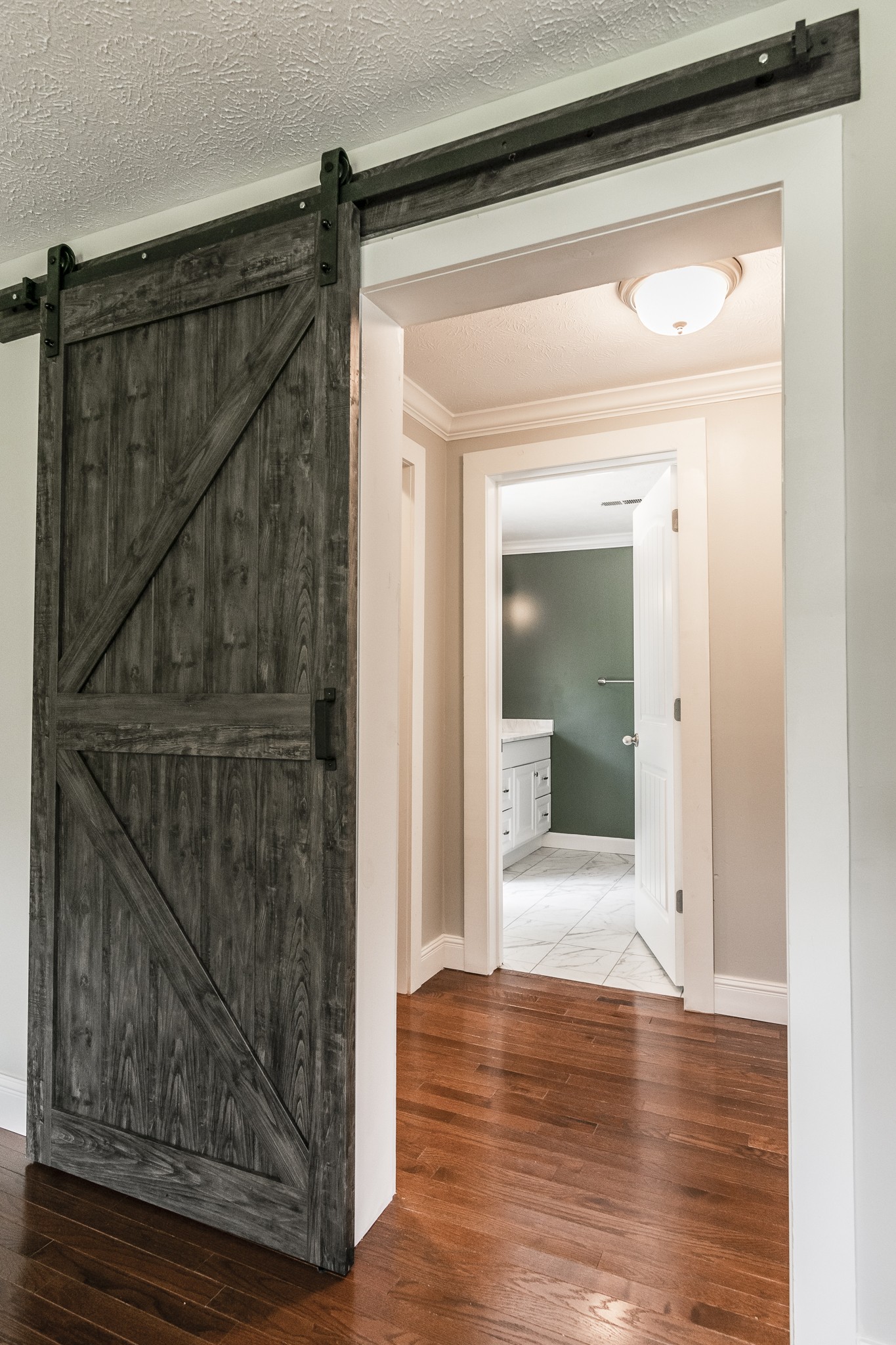 1267 Smiley Troutt Road Bethpage, TN 37022 - Photo 9 of 34 a view of a walk in closet