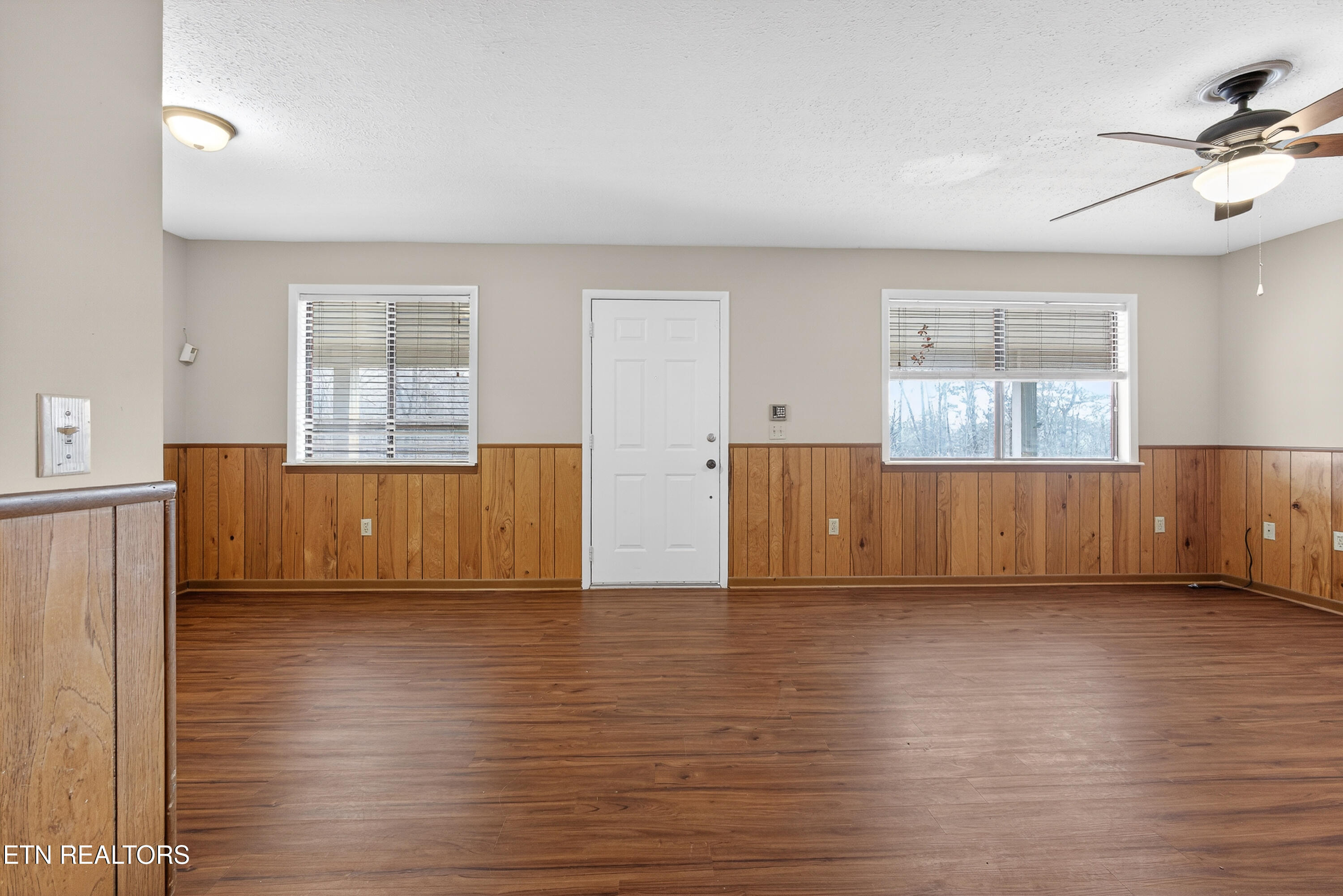 1426 Mountain Ranch Road, Unit F Newport, TN 37821 - Photo 5 of 23 Living room/Dining room
