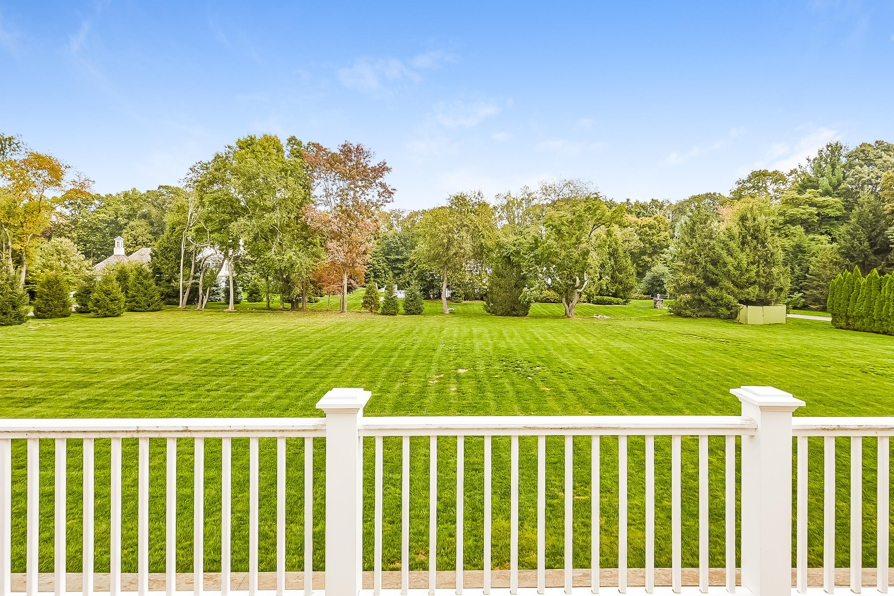 366 Brookside Road Darien, CT 06820 - Photo 27 of 40
