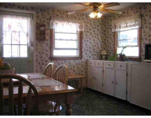 21 Haskell Road Pepperell, MA 01463 - Photo 5 of 8