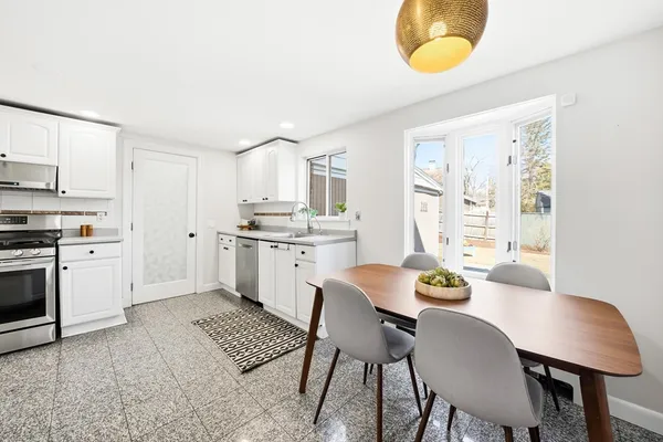 $1,899,000 | 17 Woodhaven Road, Newton, MA 02468