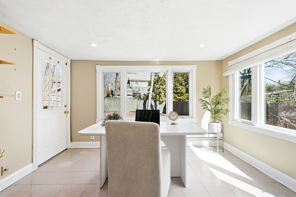 17 Woodhaven Road Newton, MA 02468 - Photo 19 of 41