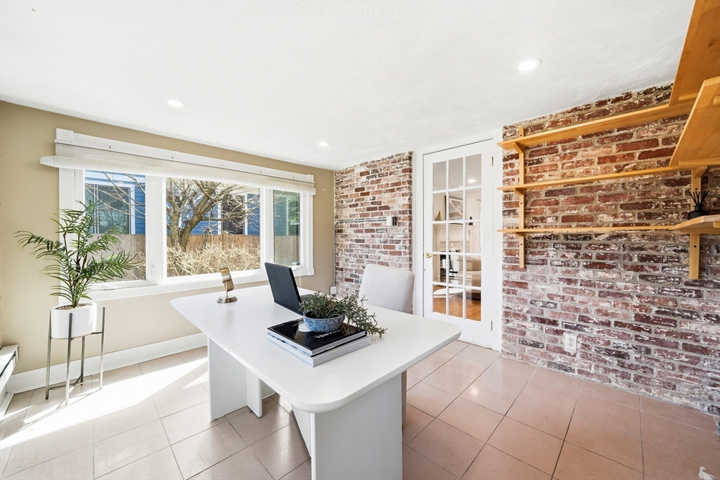 17 Woodhaven Road Newton, MA 02468 - Photo 21 of 41