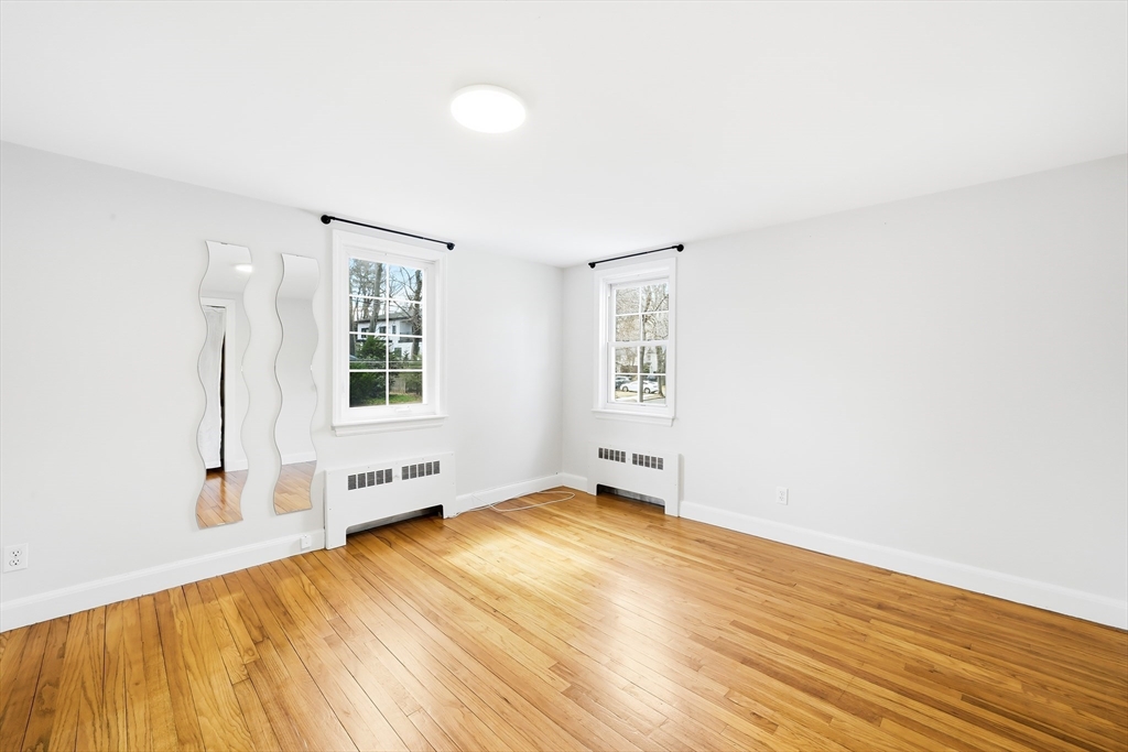 17 Woodhaven Road Newton, MA 02468 - Photo 28 of 41