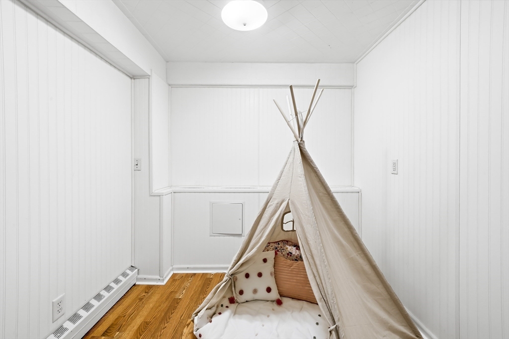 17 Woodhaven Road Newton, MA 02468 - Photo 30 of 41