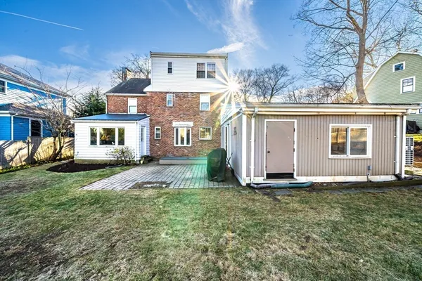 $1,899,000 | 17 Woodhaven Road, Newton, MA 02468
