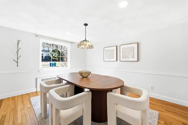 $1,899,000 | 17 Woodhaven Road, Newton, MA 02468