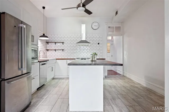 $149,000 | 2210 Wyoming Street, Unit A, St. Louis, MO 63118