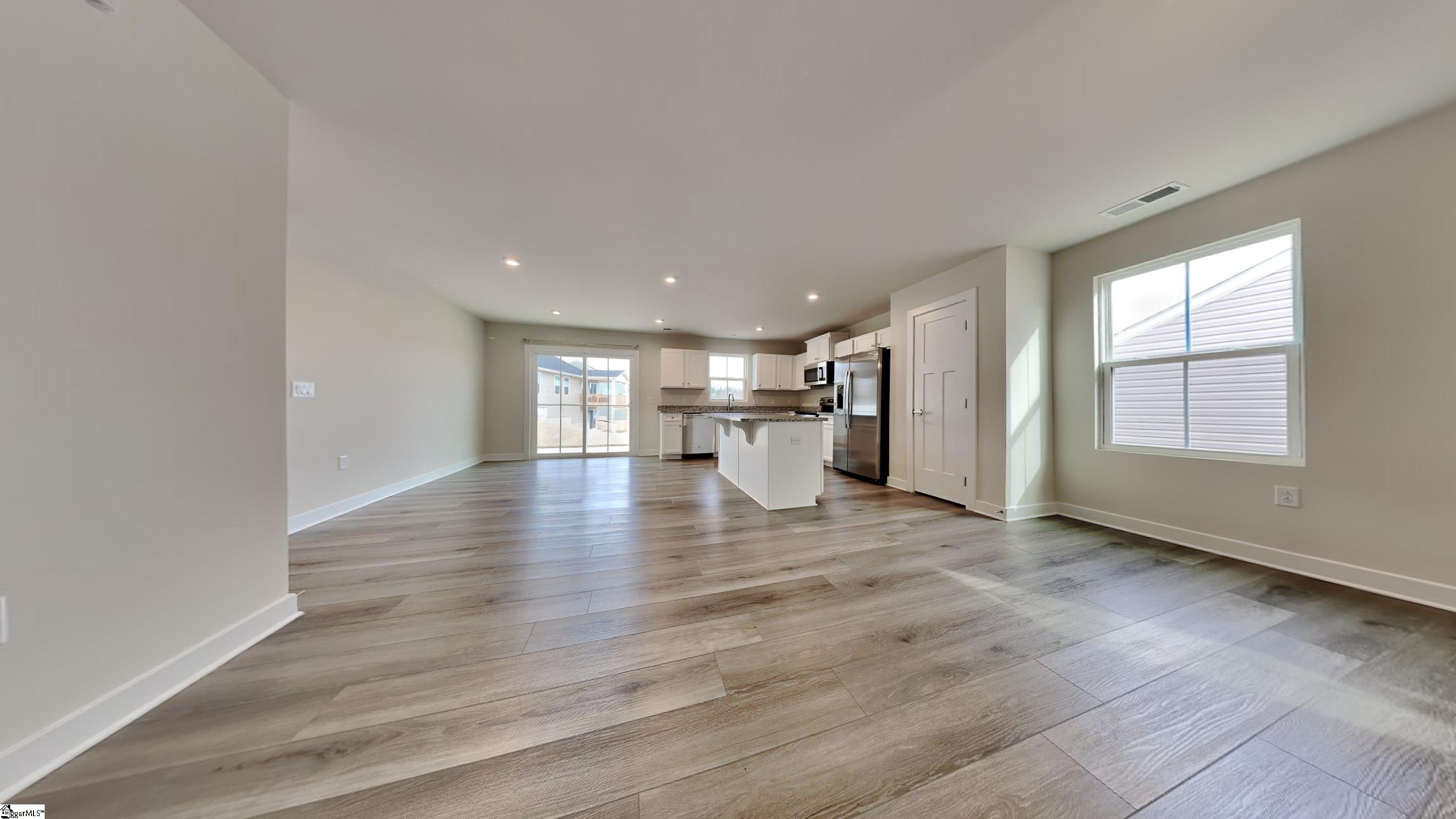 2434 Merrill Way Inman, SC 29349 - Photo 2 of 14 Gallery Image 2