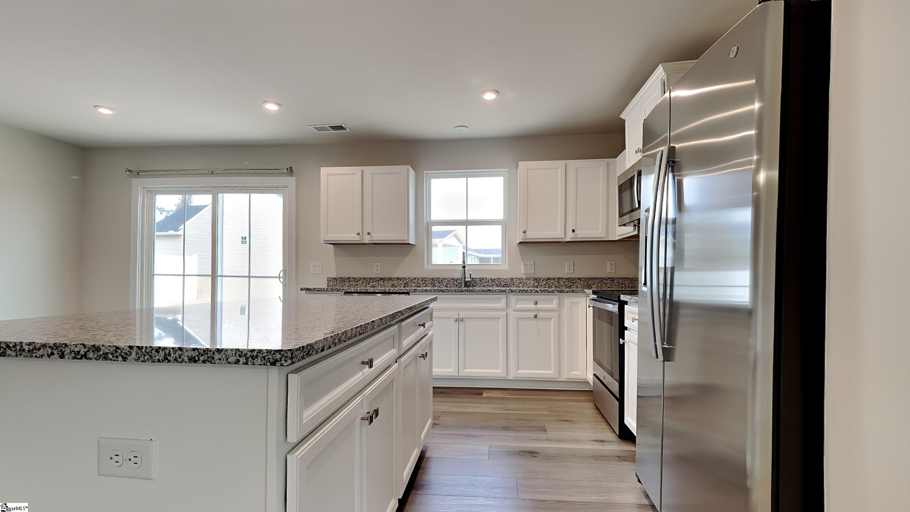 2434 Merrill Way Inman, SC 29349 - Photo 6 of 14 Gallery Image 6