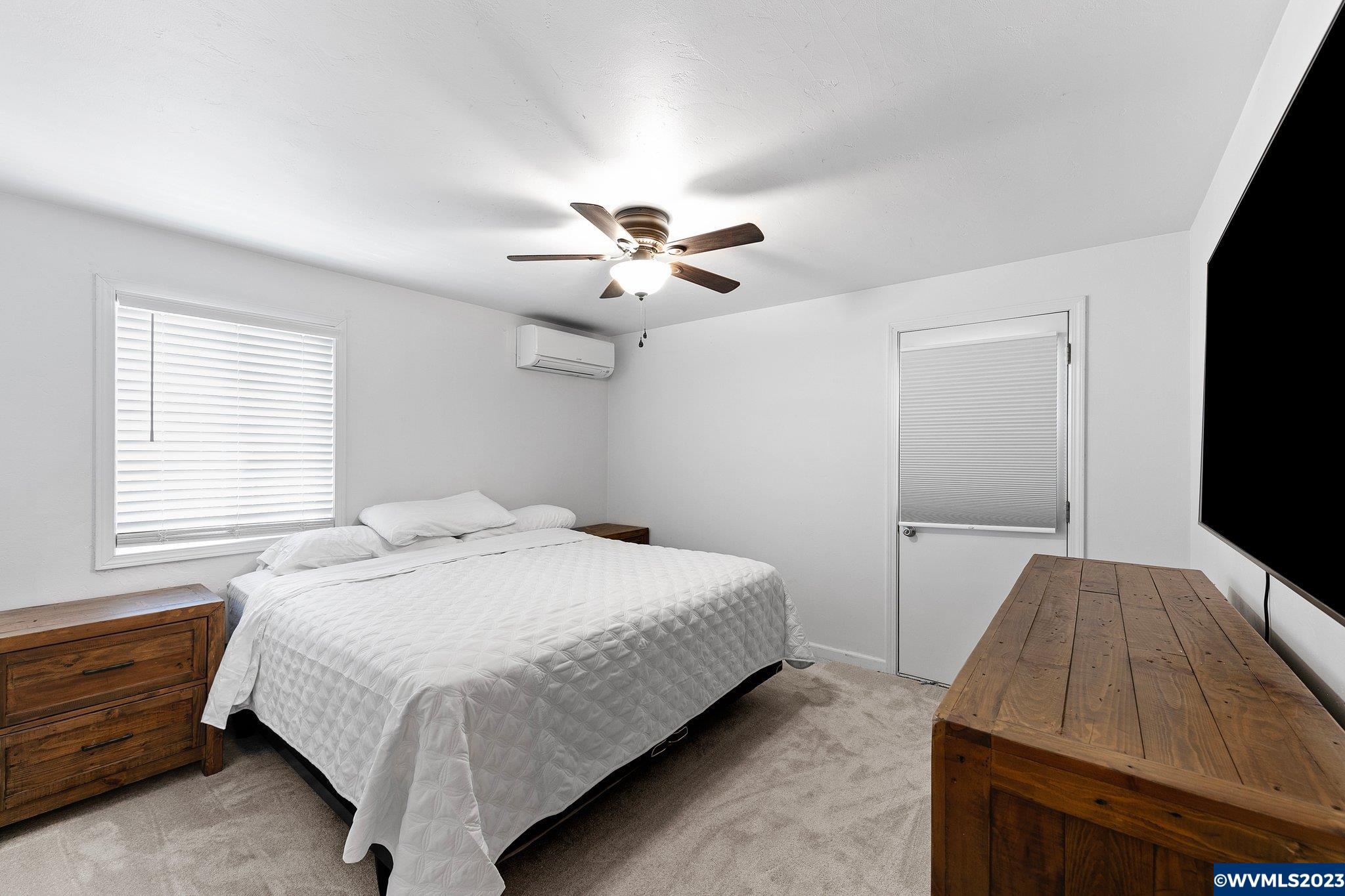 1329 Southwest Queen Avenue Albany, OR 97321 - Photo 17 of 35 Gallery Image 17