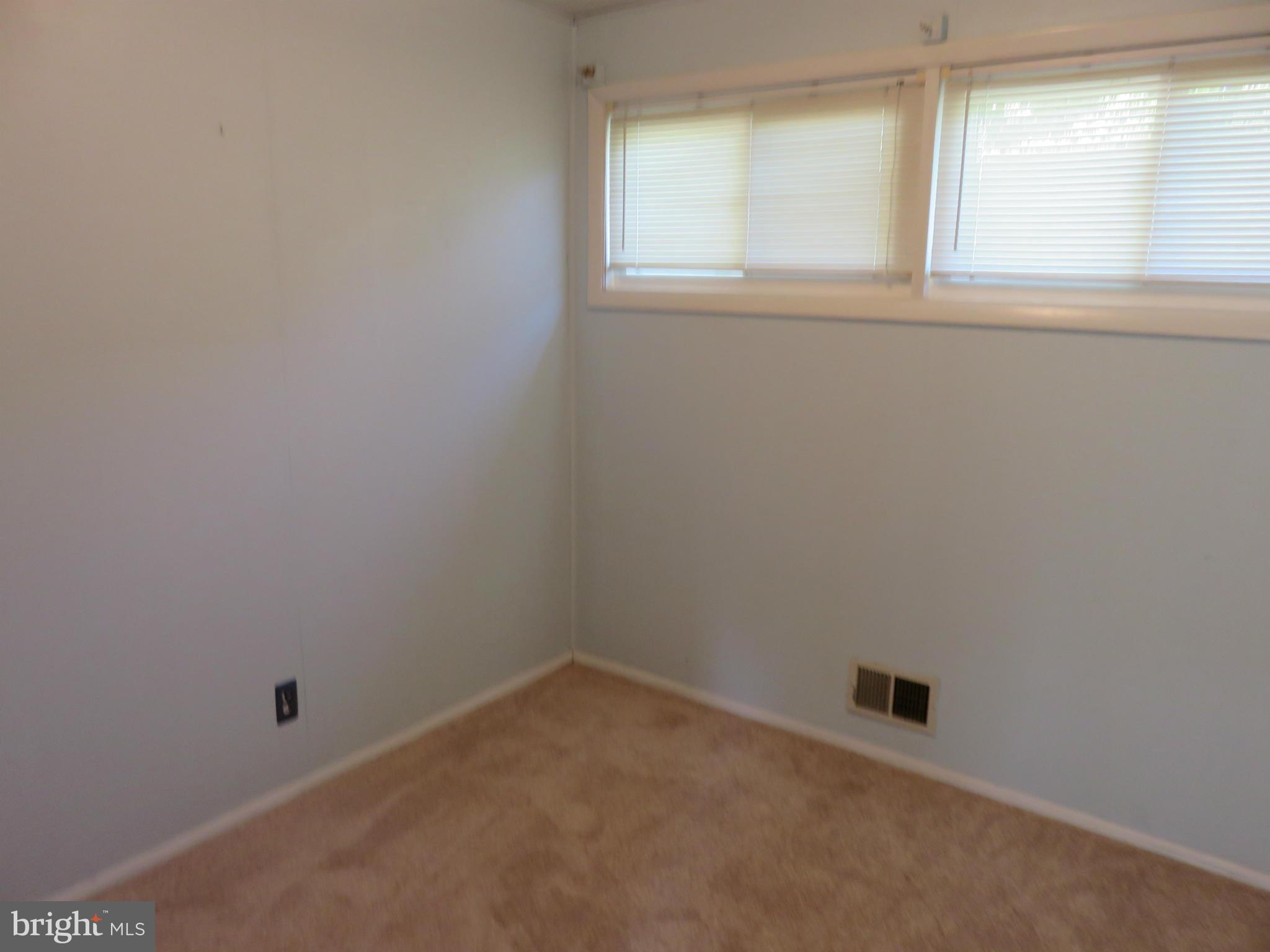 8815 Spring Road Baltimore, MD 21234 - Photo 14 of 30 Bedroom #2