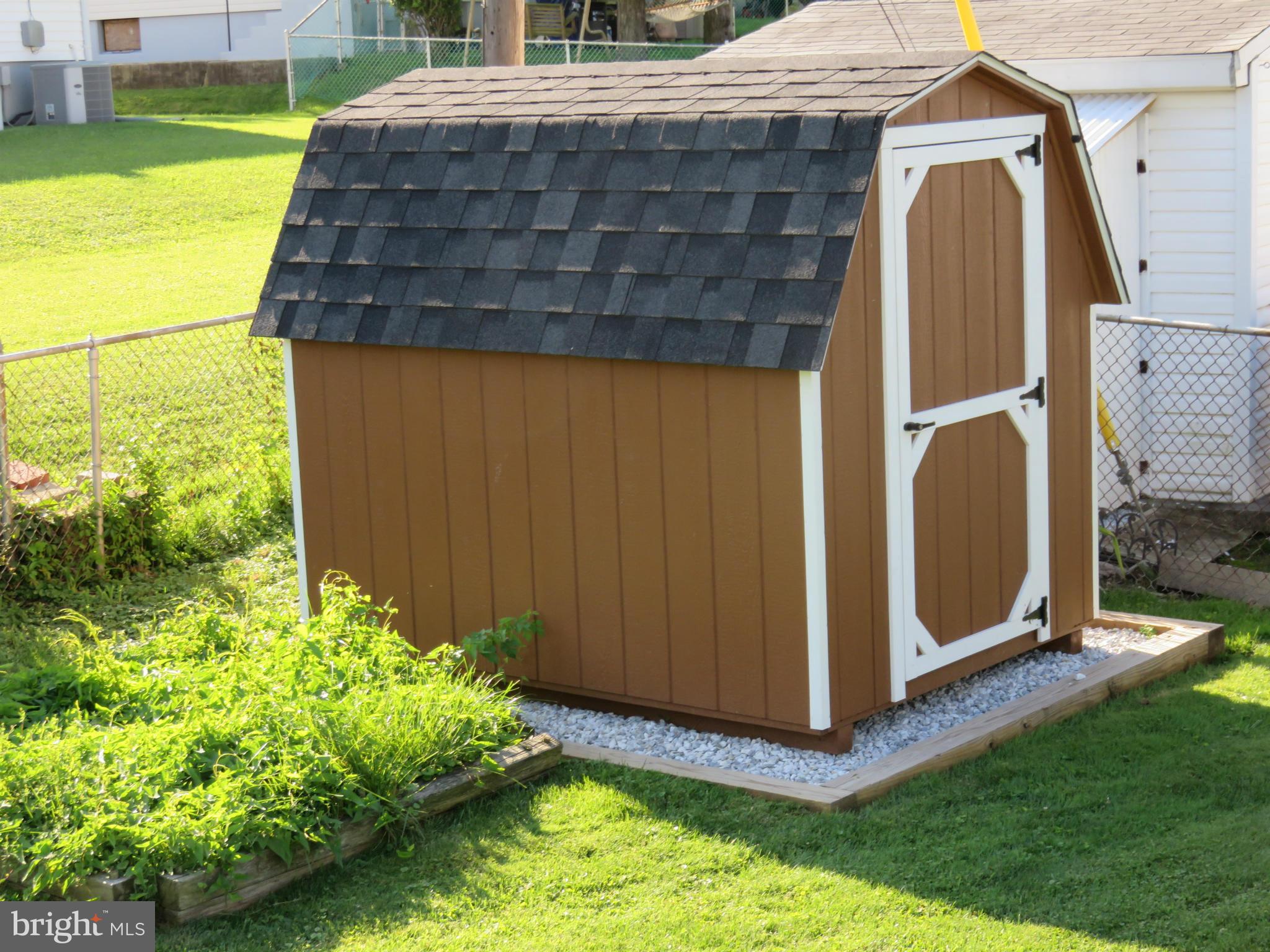 8815 Spring Road Baltimore, MD 21234 - Photo 26 of 30 Shed
