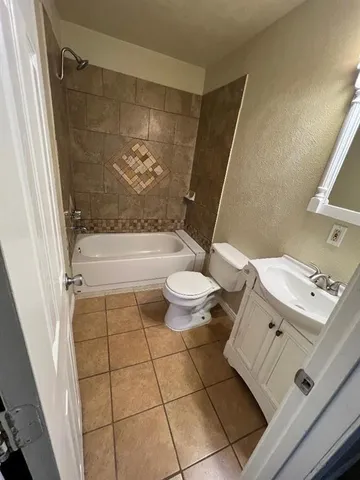 $1,750 | 102 Wayne Street, Sanger, TX 76266