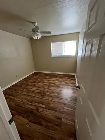 $1,750 | 102 Wayne Street, Sanger, TX 76266