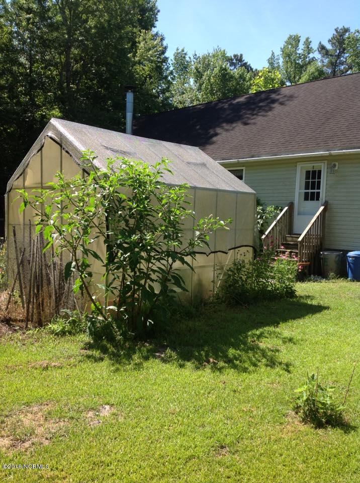 311 Hansley Simpson Road Currie, NC 28435 - Photo 15 of 16 13434916_1082184338487345_78979473882900